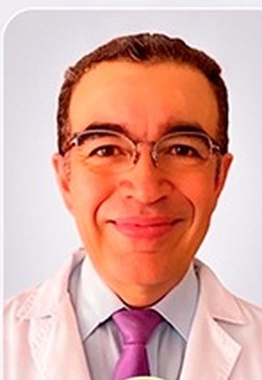 Dr. Héctor Romero